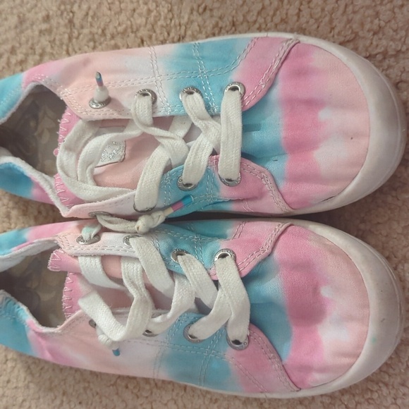 Roxy tie dye slip on shoes with laces size 4 Youth - Picture 4 of 10